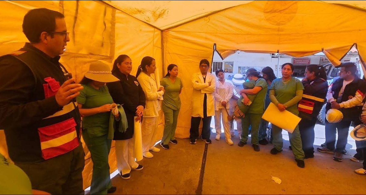 GOBIERNO REGIONAL DE APURÍMAC ATIENDE EMERGENCIA EN HOSPITAL DE ANDAHUAYLAS TRAS GRANIZADA
